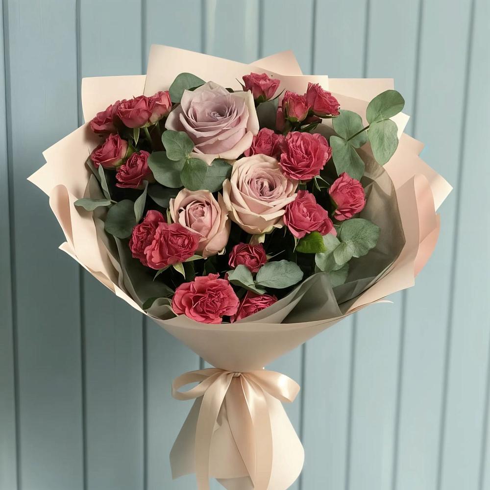Букет цветов из: Гвоздики и Розы в Губдене