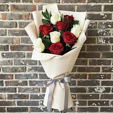 Букет цветов из:  Розы #REPLACE_PRED# Губдене