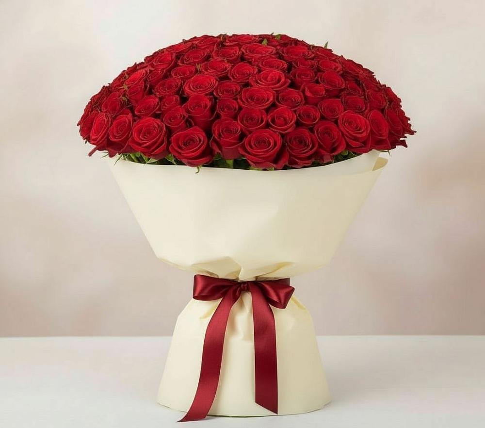 Букет 101 Красная роза Милано в Губдене