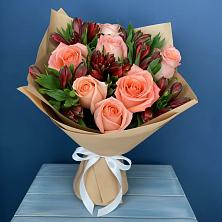 Букет цветов из:  Розы и Альстромерии в Губдене