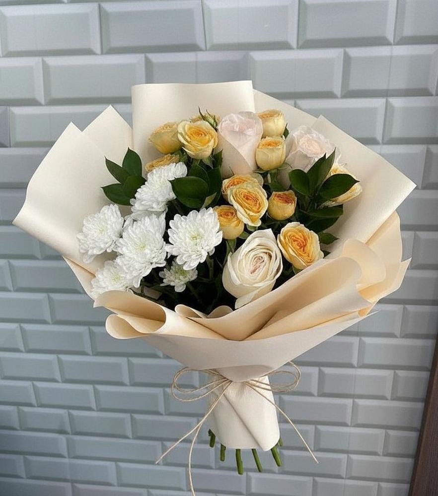 Букет цветов из: Розы и Хризантемы в Губдене