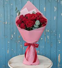 Букет цветов из:  Розы в Губдене