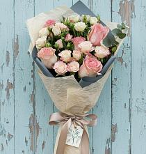 Букет цветов из:  Розы в Губдене