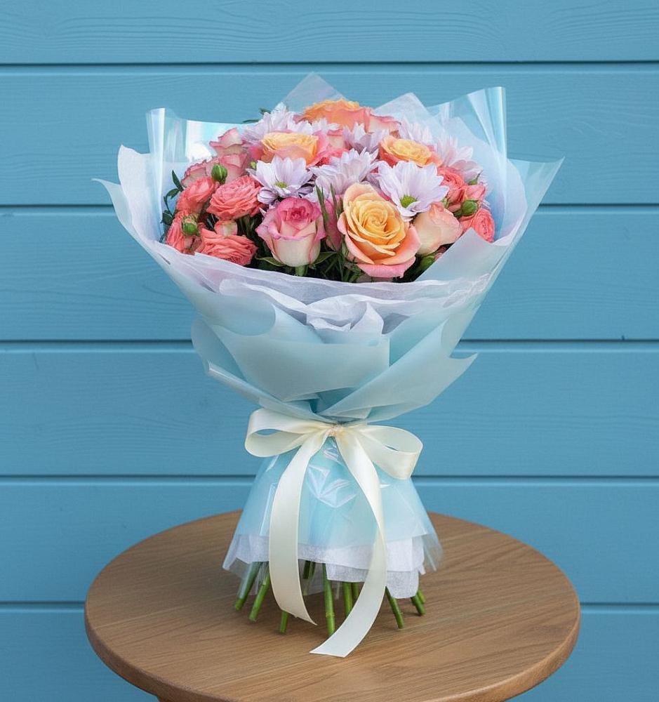 Букет цветов из: Хризантемы и Розы в Губдене