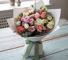 Букет цветов из:  Розы, Лизиантусы и Гвоздики в Губдене