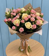 Букет цветов из:  Розы в Губдене