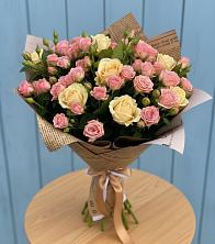 Букет цветов из:  Розы в Губдене
