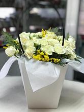 Цветочная композиция из Розы  в Губдене
