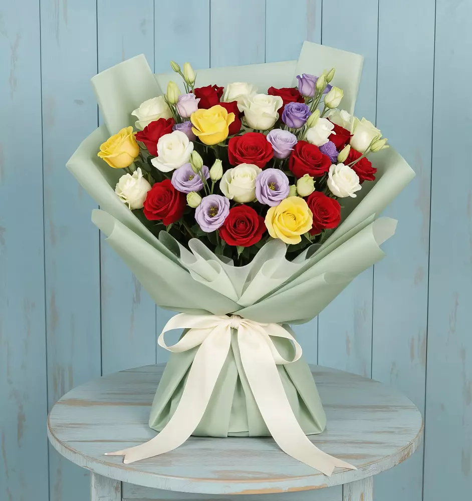 Букет цветов из: Розы в Губдене